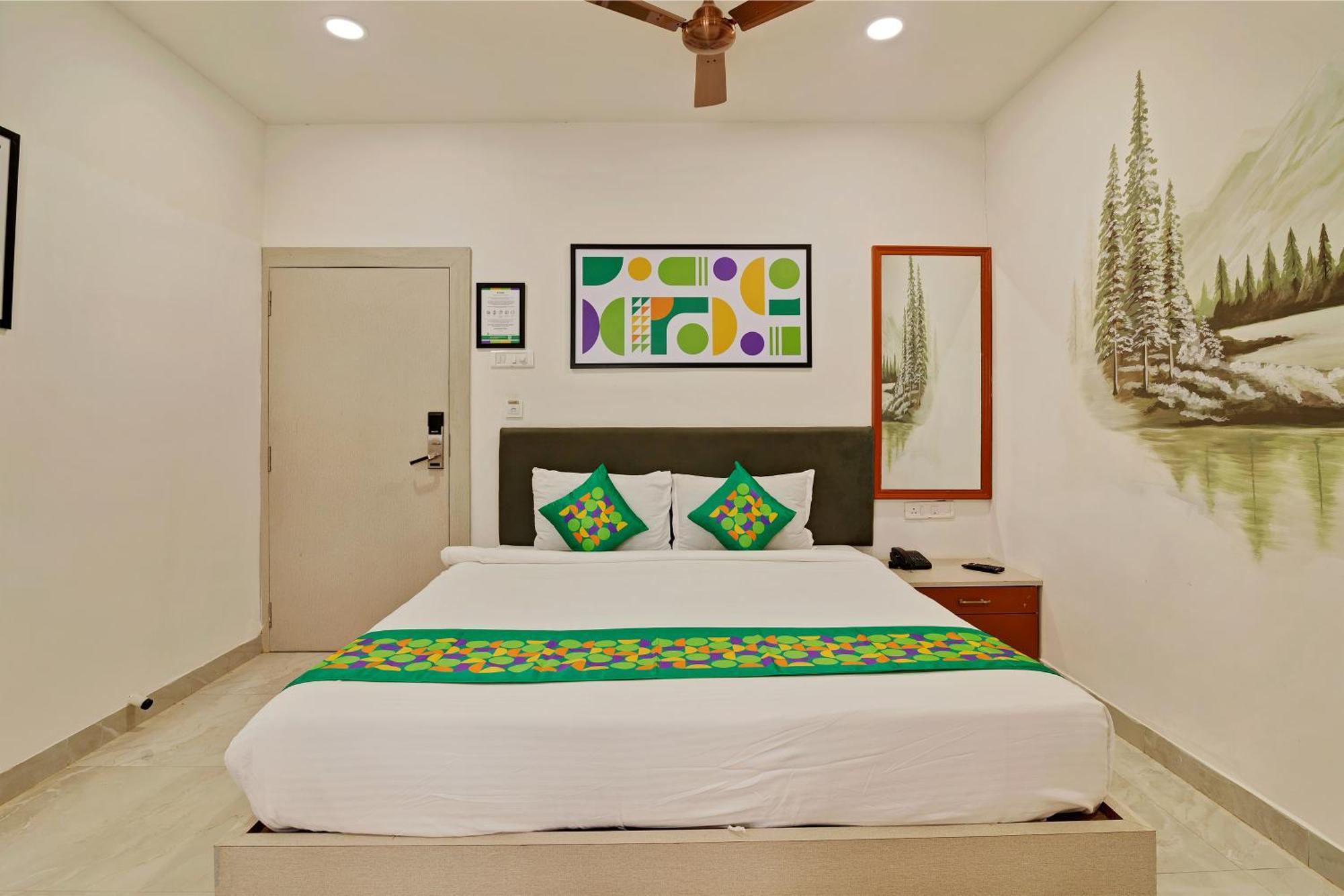 Hotel Treebo Moon Waalk à Bhubaneswar Extérieur photo