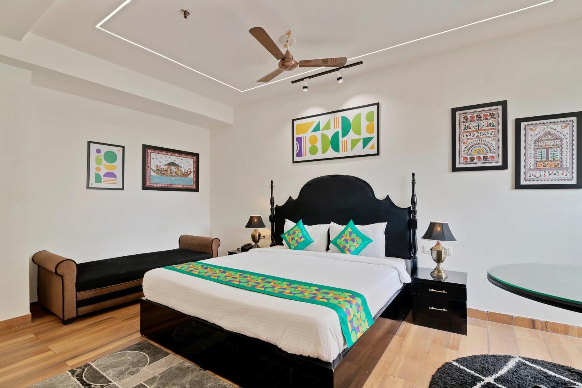 Hotel Treebo Moon Waalk à Bhubaneswar Extérieur photo